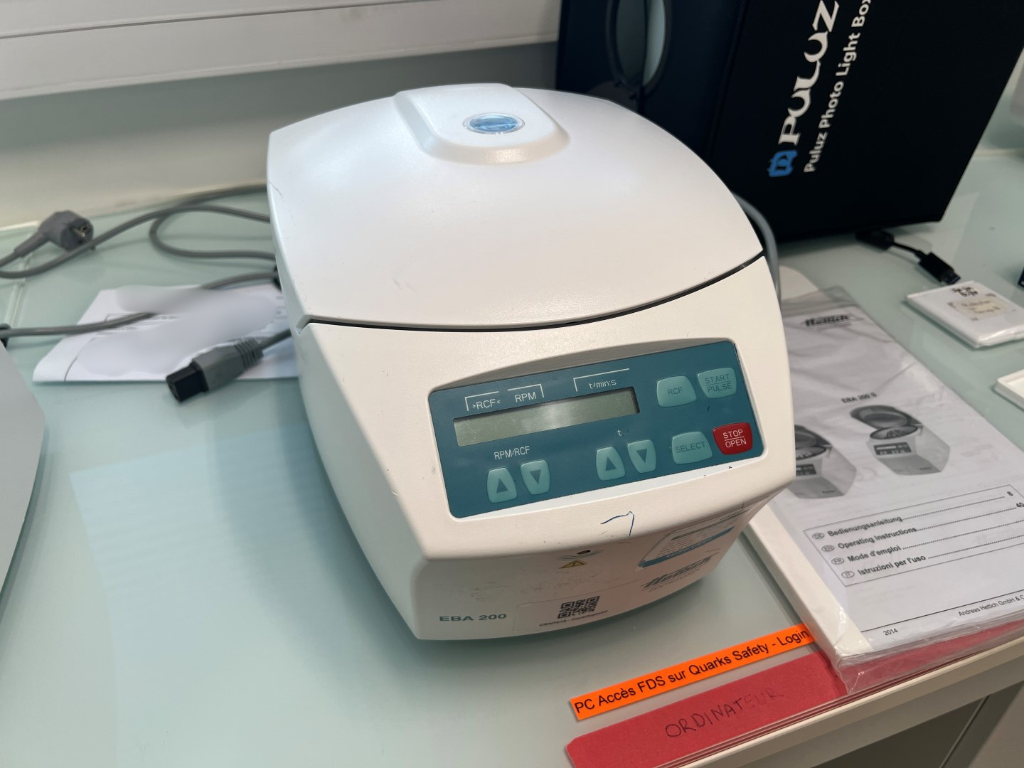 HETTICH EBA 200 - Benchtop Laboratory Centrifuge (2014)